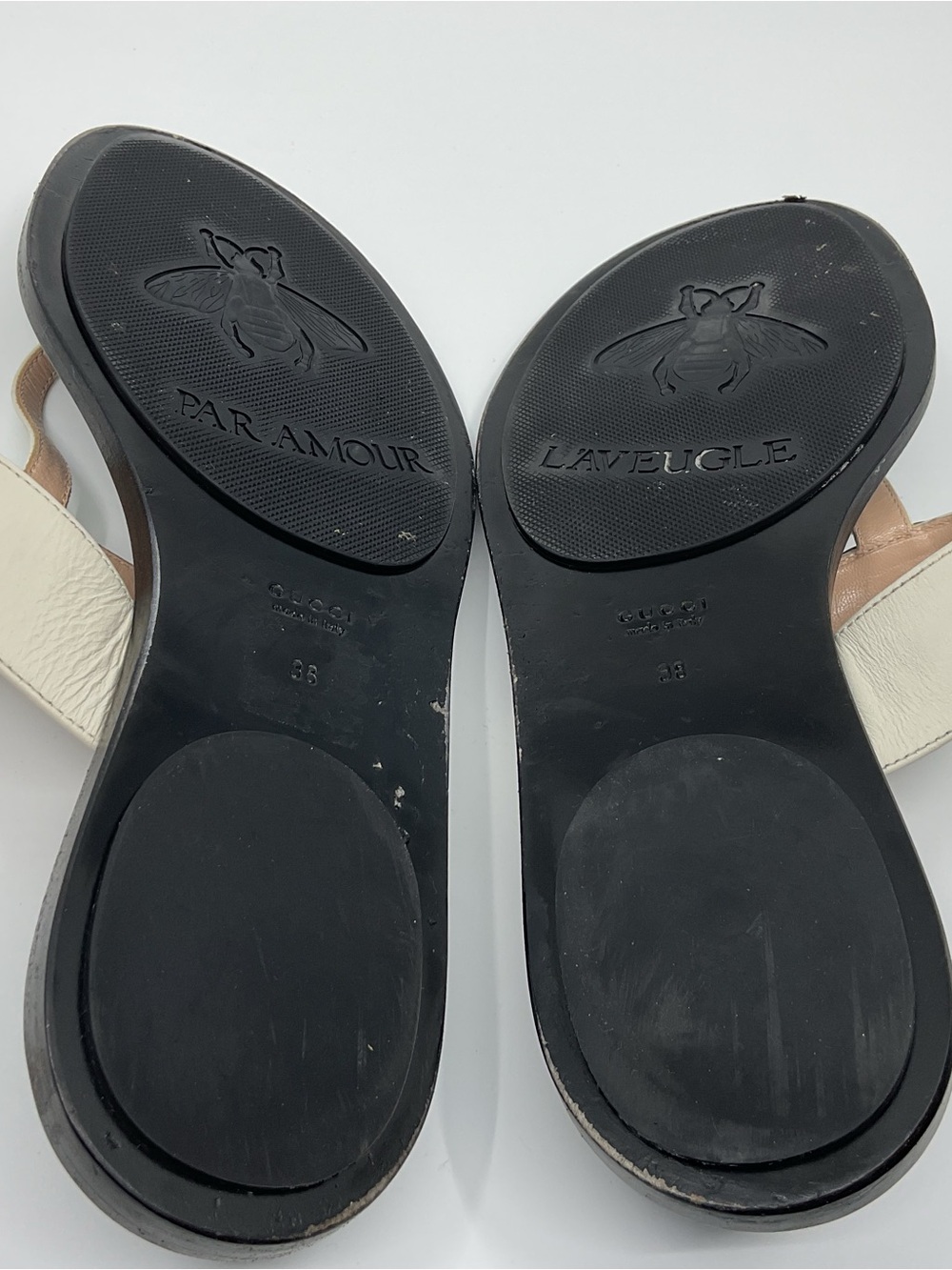 Gucci Cream Leather Thong Sandals with Gold Double G - Picture 11 of 15